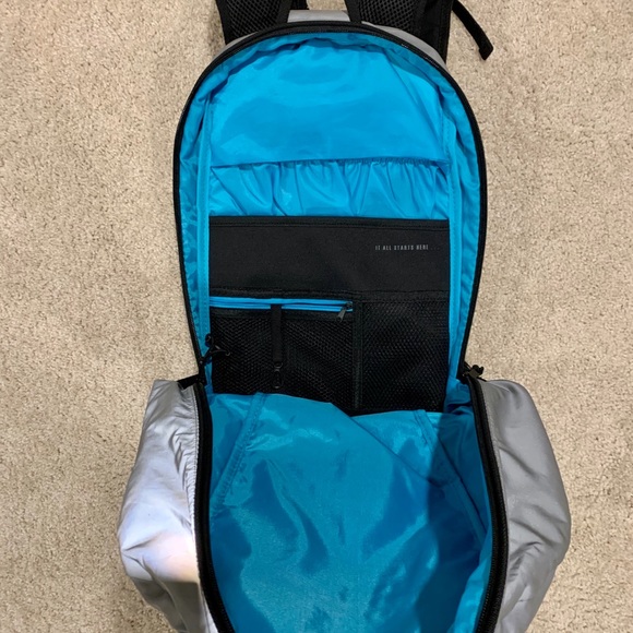 Kyodan Reflective Backpack - Picture 5 of 5